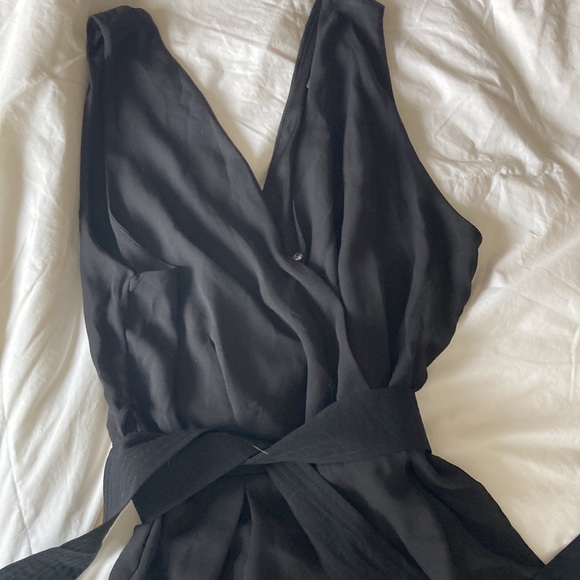 black pant romper size M ADD BELT - Picture 2 of 5